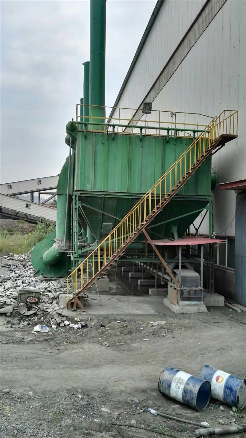 灰庫車（chē）間布袋除塵器